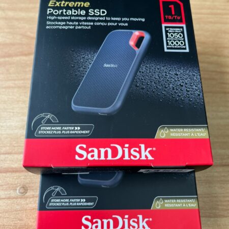 1TB SANDISK EXTREME E61  PORTABLE SSD
